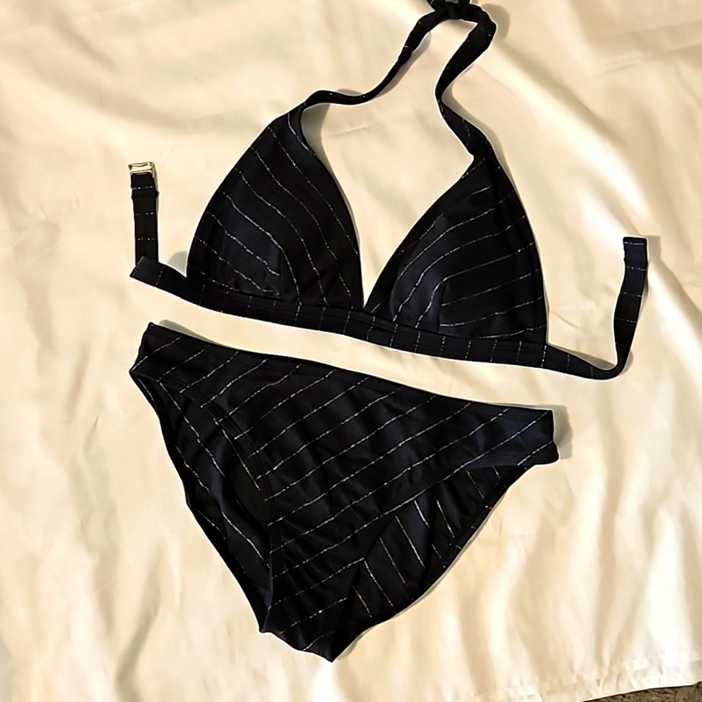 Isaac Mizrahi bikini sz L excellent condition